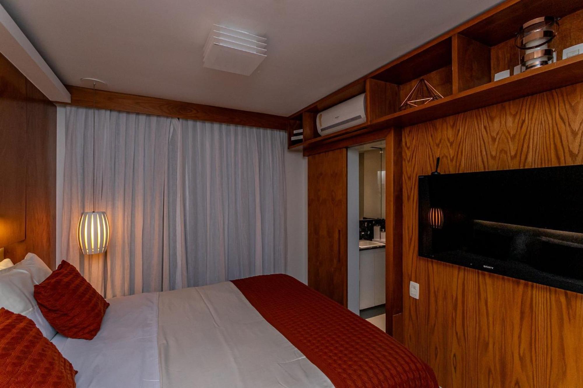 Queen Elizabeth Apartment
